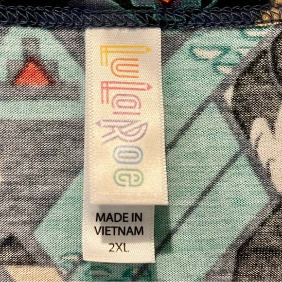 Disney x LuLaRoe Mulan Perfect Women’s Top NWT - Picture 8 of 9